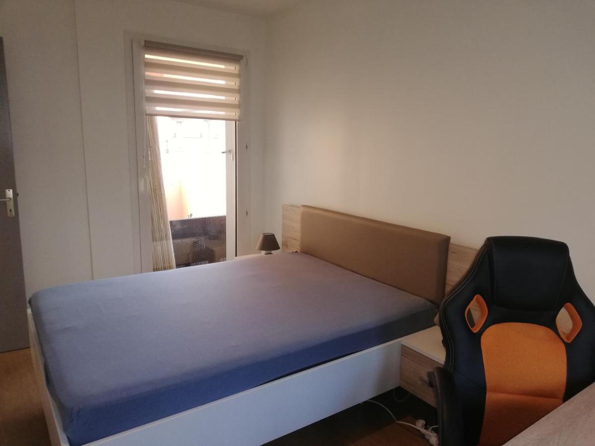 Appartamento Grand T3 Avec Clim, Parking Et Terrasse Privative - Agen Esterno foto