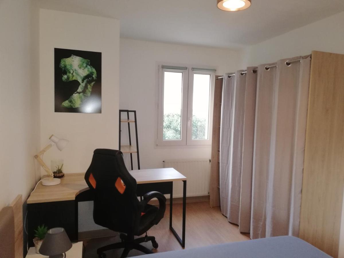Appartamento Grand T3 Avec Clim, Parking Et Terrasse Privative - Agen Esterno foto