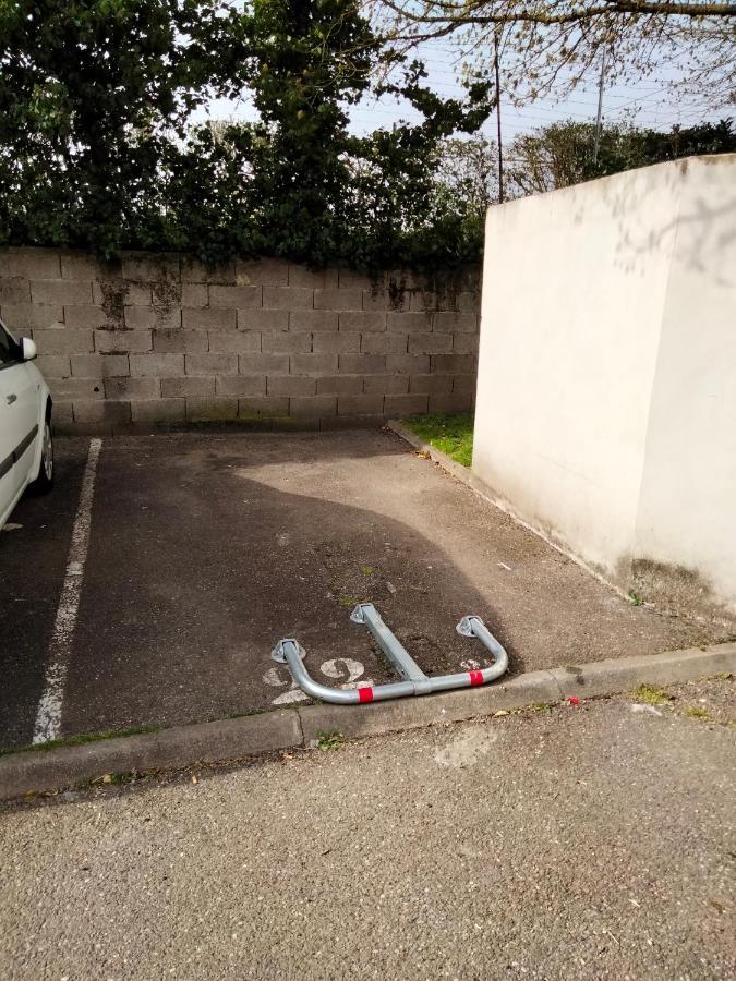 Appartamento Grand T3 Avec Clim, Parking Et Terrasse Privative - Agen Esterno foto